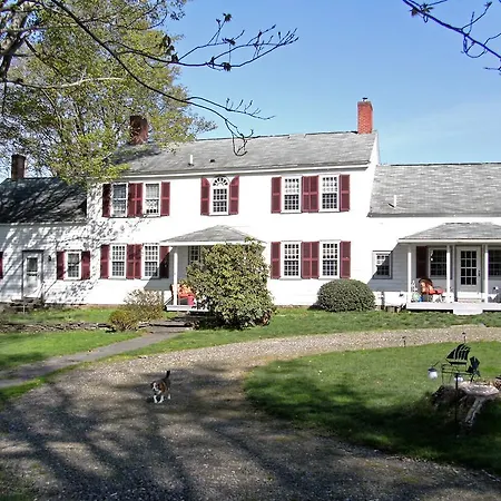 The 1810 Juliand House Bed & Breakfast